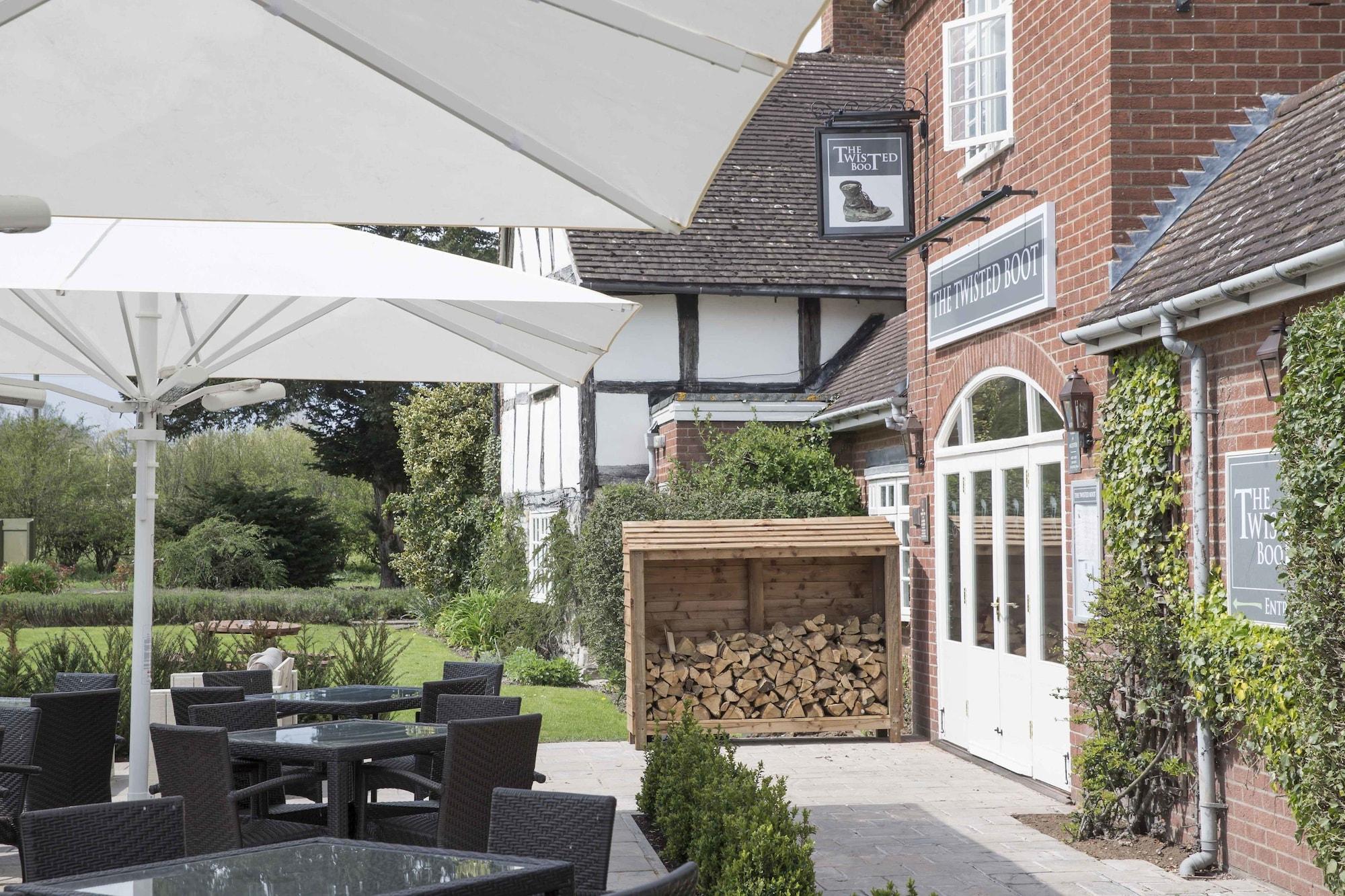 Kings Court Hotel 알세스터 외부 사진