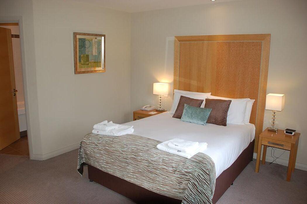 Kings Court Hotel 알세스터 외부 사진