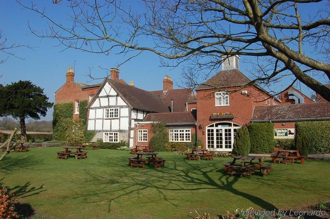 Kings Court Hotel 알세스터 외부 사진