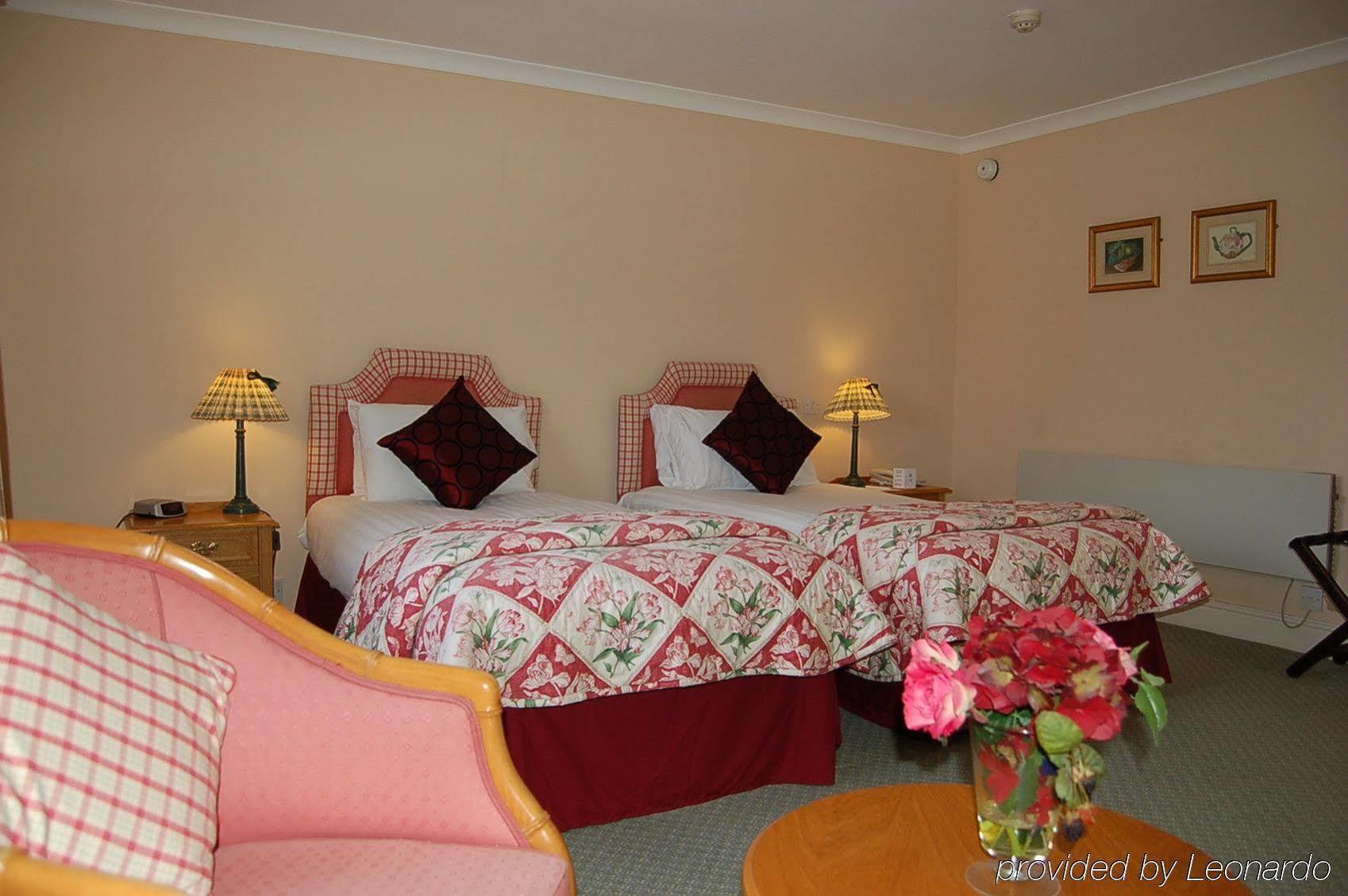 Kings Court Hotel 알세스터 외부 사진